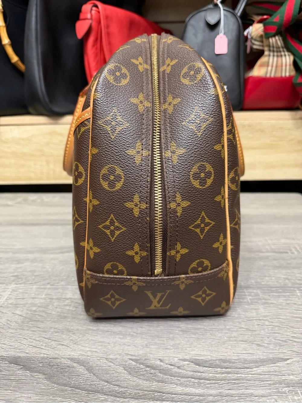 Louis Vuitton Vintage Deauville Monogram with COA